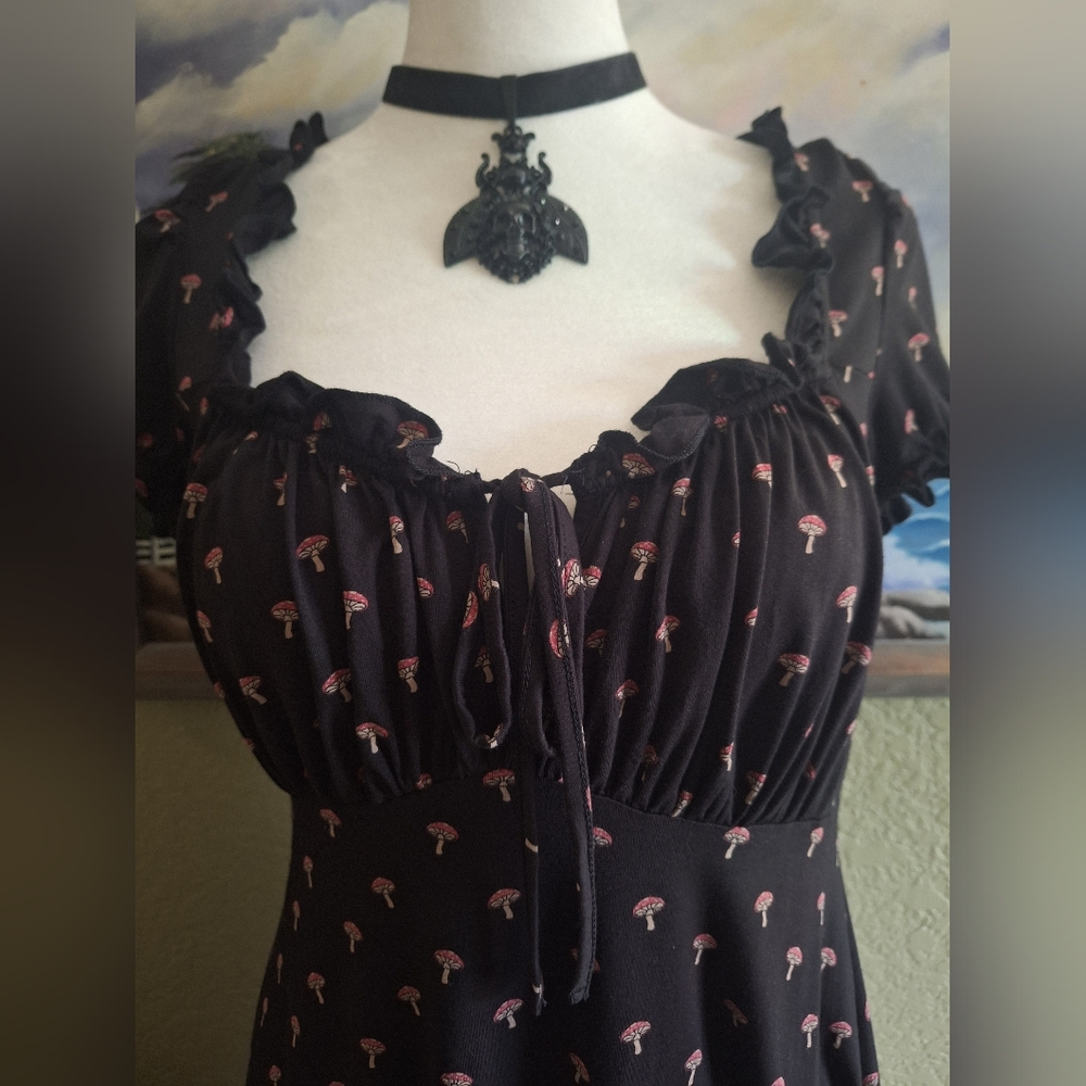 Killstar Poisonpie Mushroom Dress - Picture 2 of 5